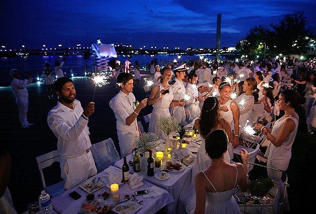 White Prestige Night